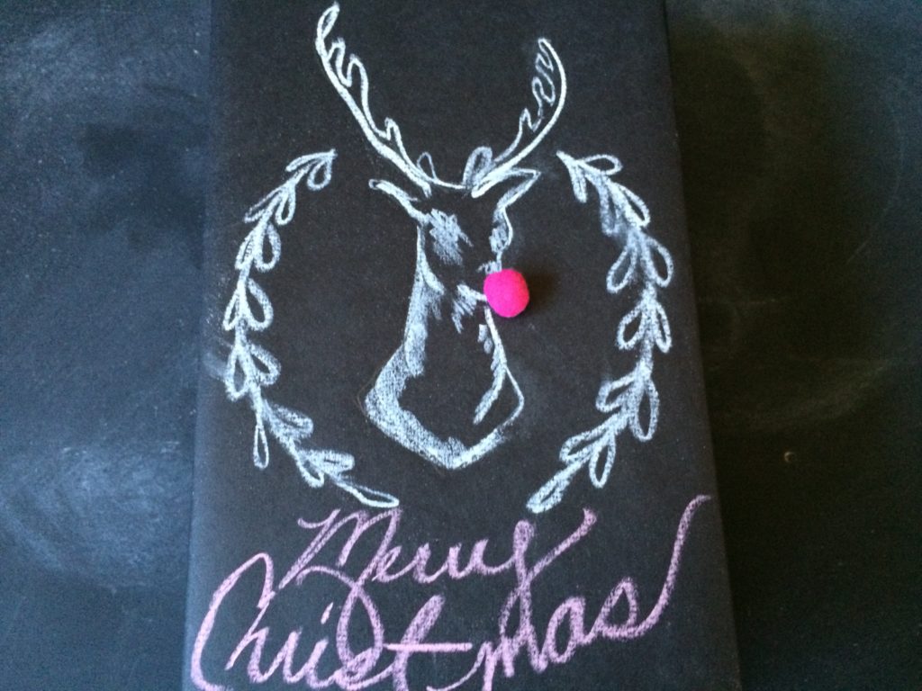 Fun Gift Wrapping Ideas using Chalk Board Paper 