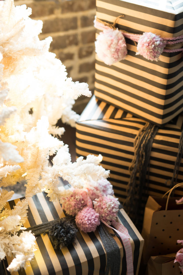 Libbie Summers, A Food-Inspired Life, Holiday, Holiday Decorations, Holiday Ideas, Family, Family Photo, Holiday Family Portrait